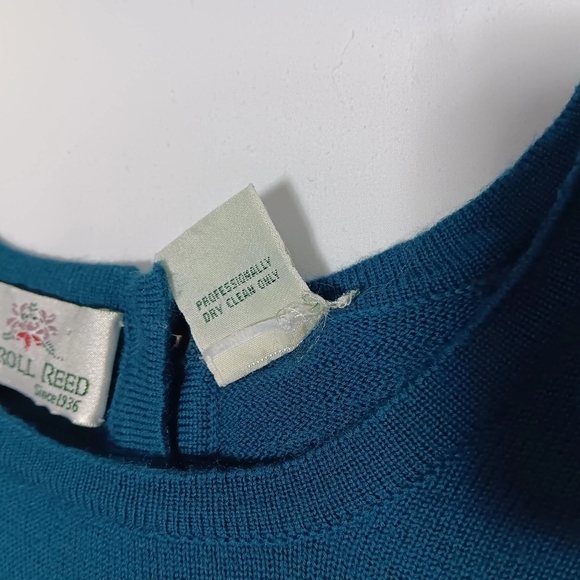 Vintage Carroll Reed 💯 Wool Crewneck sweater. Ladies size m - Picture 6 of 6